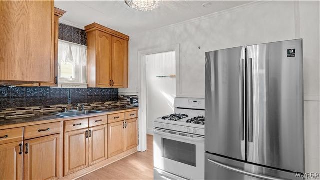 102 Francis Avenue, Cheektowaga, NY 14212