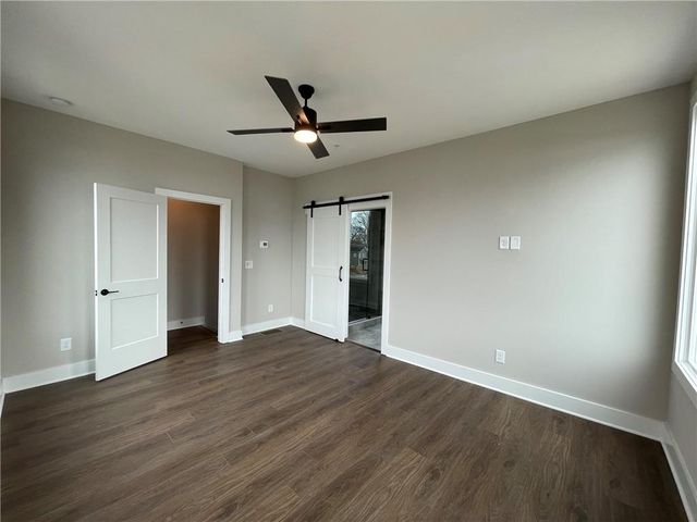 498 Burroughs Street SE 323, Atlanta, GA 30315