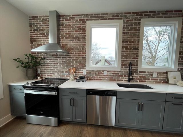 498 Burroughs Street SE 323, Atlanta, GA 30315