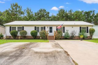8169 Woodland Dr., Myrtle Beach, SC 29588