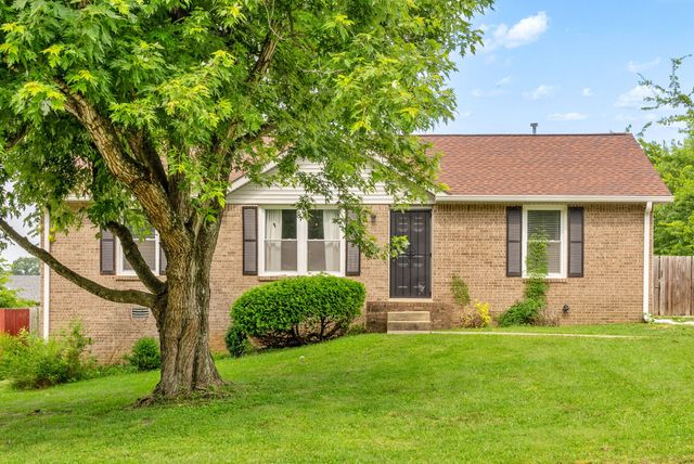 1507 Sunshine Dr, Clarksville, TN 37042