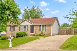1507 Sunshine Dr, Clarksville, TN 37042
