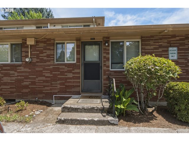 5707 Se DIVISION St Se, Portland, OR 97206