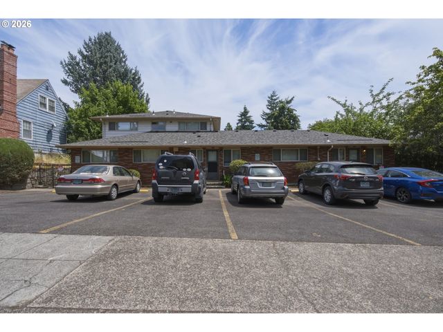 5707 Se DIVISION St Se, Portland, OR 97206