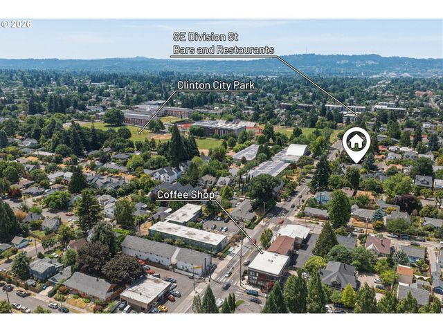 5707 Se DIVISION St Se, Portland, OR 97206