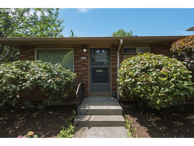 5707 Se DIVISION St Se, Portland, OR 97206