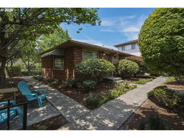 5707 Se DIVISION St Se, Portland, OR 97206
