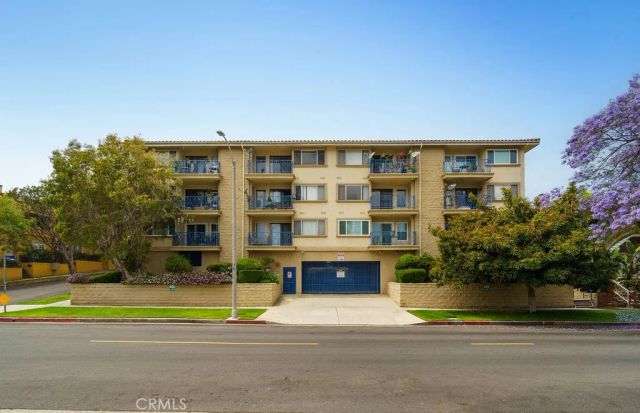 1110 W 10th 105, San Pedro, CA 90731