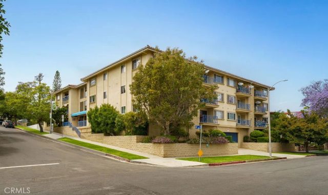 1110 W 10th 105, San Pedro, CA 90731
