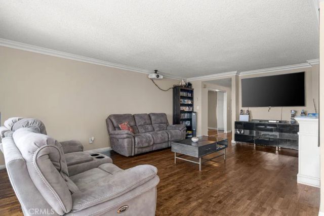 1110 W 10th 105, San Pedro, CA 90731