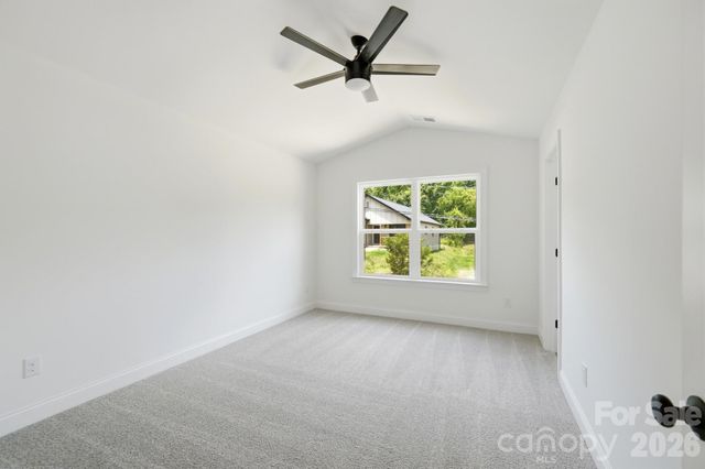 114 7th Avenue SE, Hickory, NC 28602