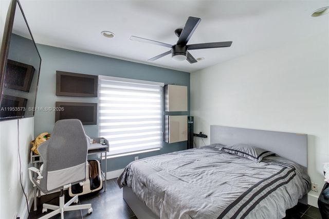 3464 SW 51st St, Hollywood, FL 33312