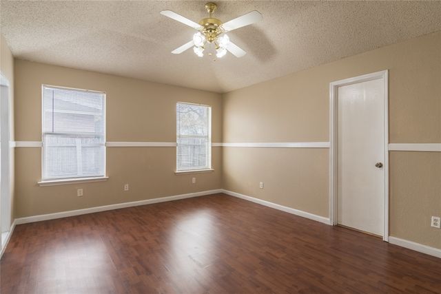 841 Mccully Street, White Settlement, TX 76108