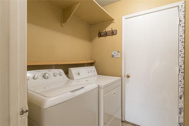 841 Mccully Street, White Settlement, TX 76108