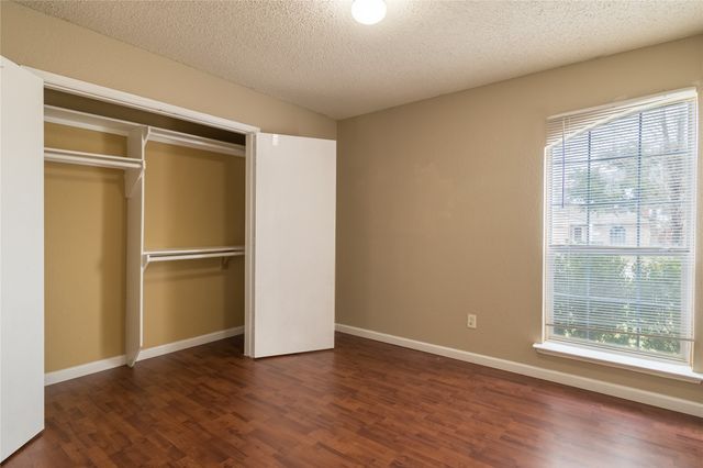 841 Mccully Street, White Settlement, TX 76108