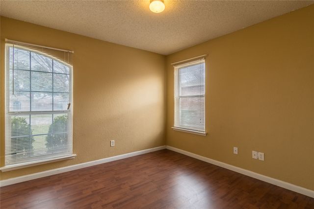 841 Mccully Street, White Settlement, TX 76108