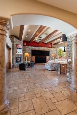 8801 Glendale Avenue NE, Albuquerque, NM 87122