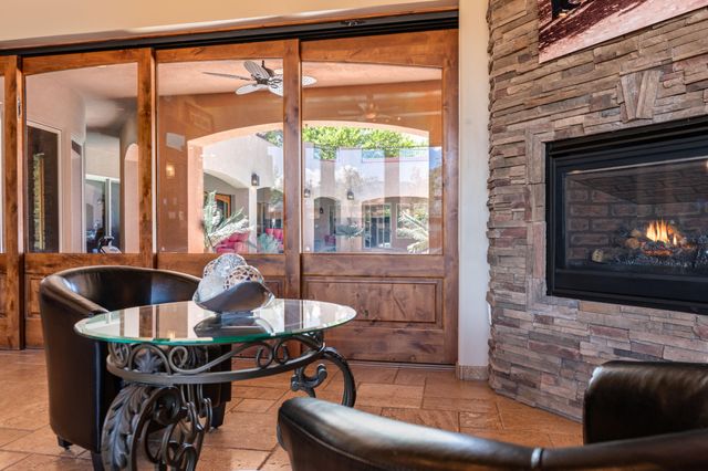 8801 Glendale Avenue NE, Albuquerque, NM 87122