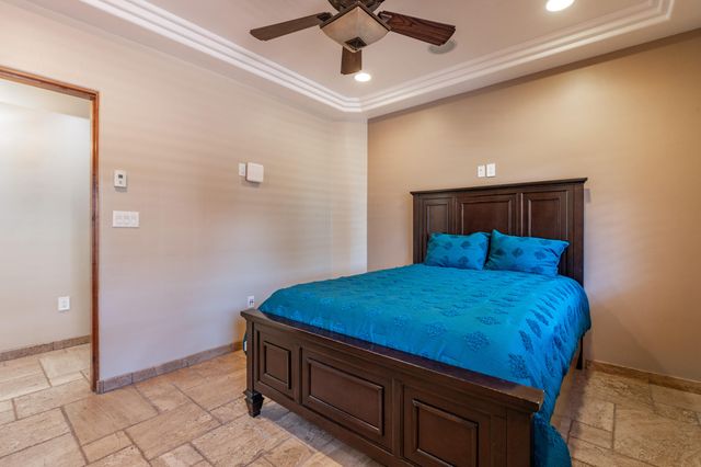 8801 Glendale Avenue NE, Albuquerque, NM 87122