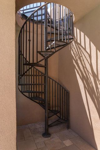8801 Glendale Avenue NE, Albuquerque, NM 87122