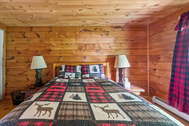 18 Chamberlin Hill, Richmond, VT 05477