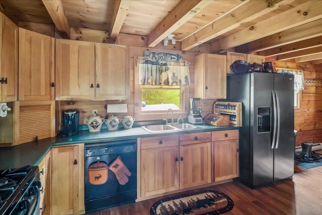 18 Chamberlin Hill, Richmond, VT 05477