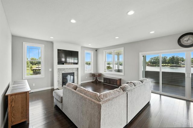 13 Beach Cove, Franklin Twp, OH 45171