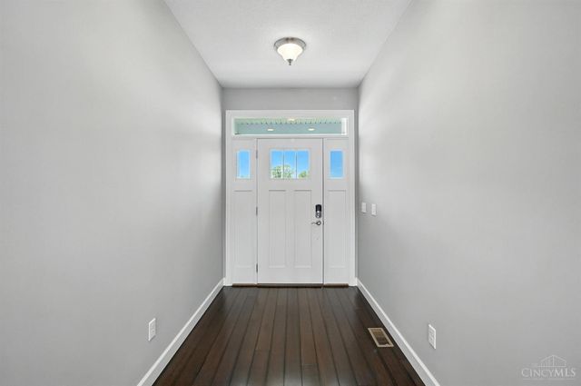 13 Beach Cove, Franklin Twp, OH 45171