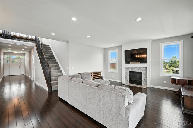 13 Beach Cove, Franklin Twp, OH 45171