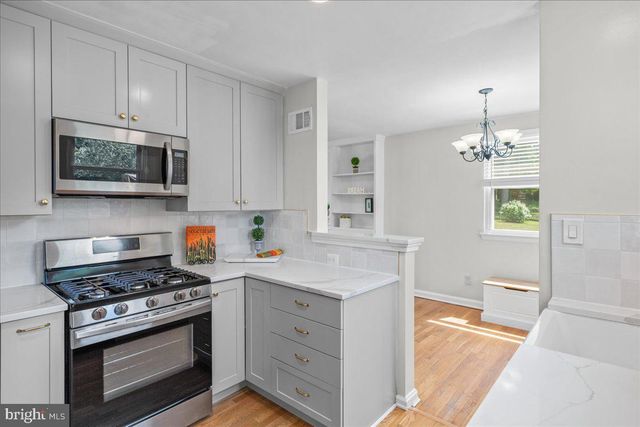 7003 TERRACE CT, Annandale, VA 22003