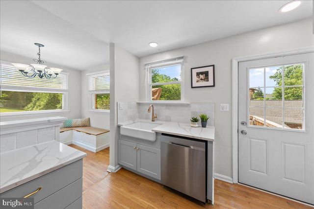 7003 TERRACE CT, Annandale, VA 22003