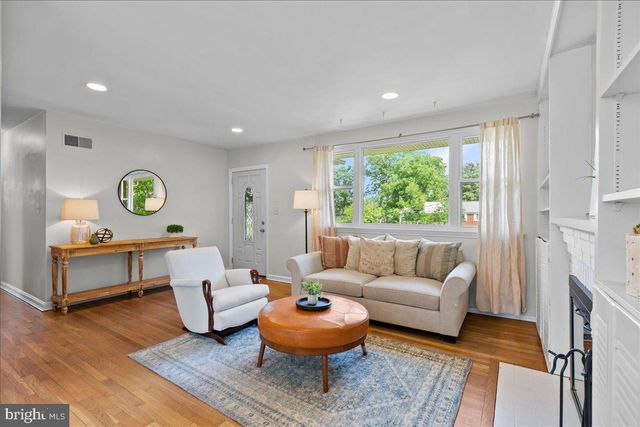 7003 TERRACE CT, Annandale, VA 22003