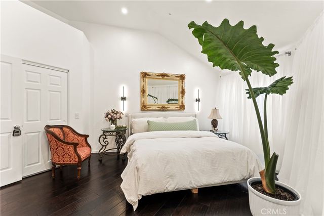 12709 Trent Jones Lane, Tustin, CA 92782