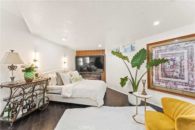 12709 Trent Jones Lane, Tustin, CA 92782