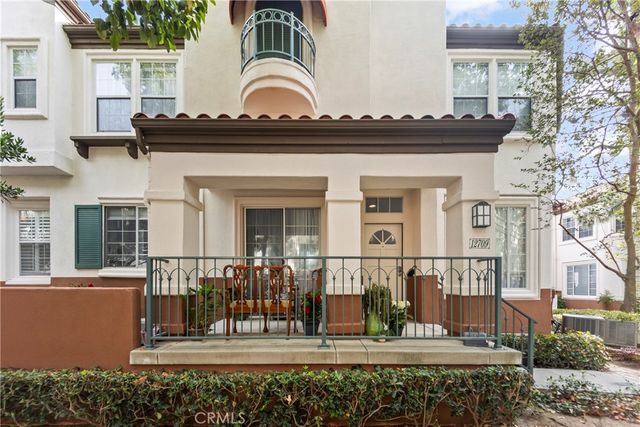 12709 Trent Jones Lane, Tustin, CA 92782