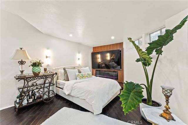 12709 Trent Jones Lane, Tustin, CA 92782