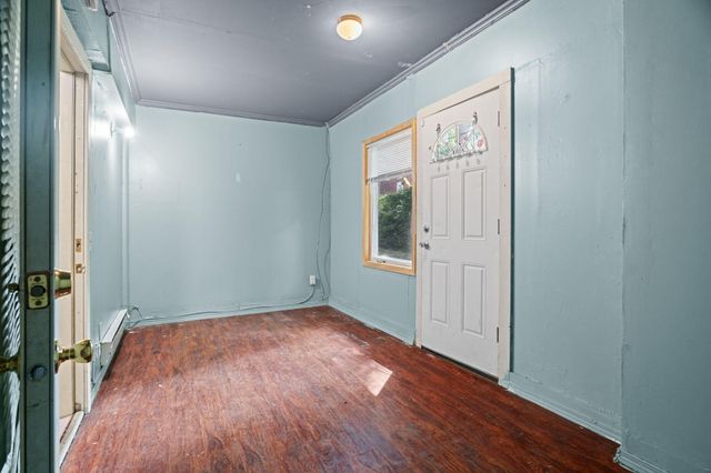 1040 13th Avenue SE, Minneapolis, MN 55414