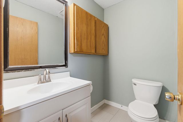 1040 13th Avenue SE, Minneapolis, MN 55414