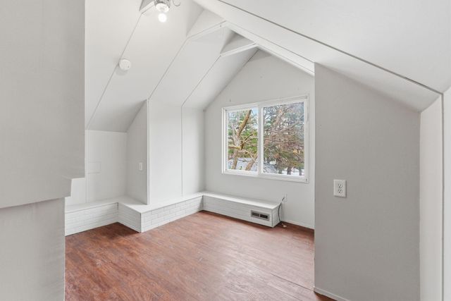 1040 13th Avenue SE, Minneapolis, MN 55414