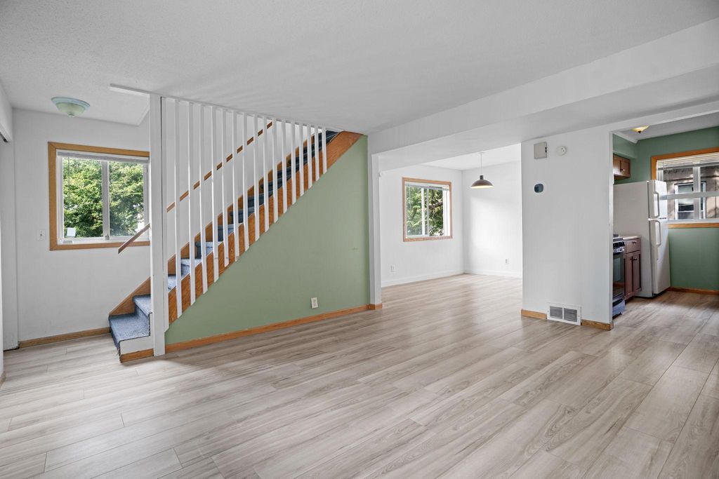 1040 13th Avenue SE, Minneapolis, MN 55414 — photo 3