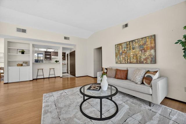 8721 Brigham Way, Sacramento, CA 95826