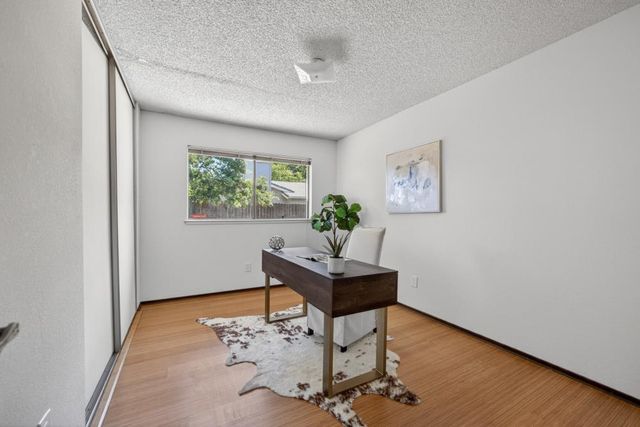 8721 Brigham Way, Sacramento, CA 95826
