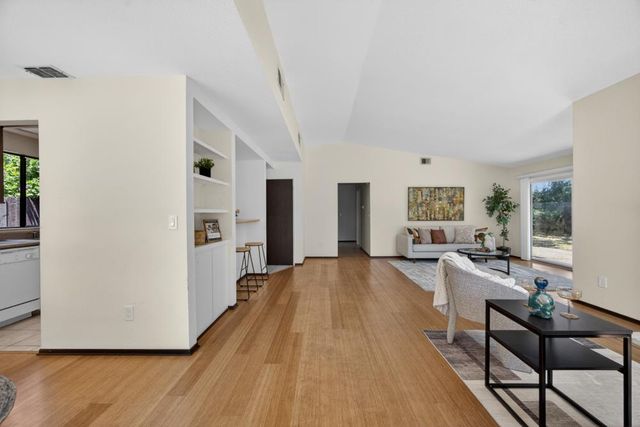 8721 Brigham Way, Sacramento, CA 95826