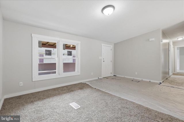 12021 HEATHER DR, Hagerstown, MD 21740