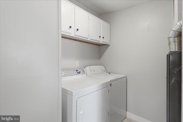 12021 HEATHER DR, Hagerstown, MD 21740