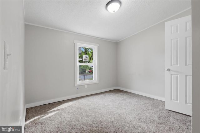 12021 HEATHER DR, Hagerstown, MD 21740