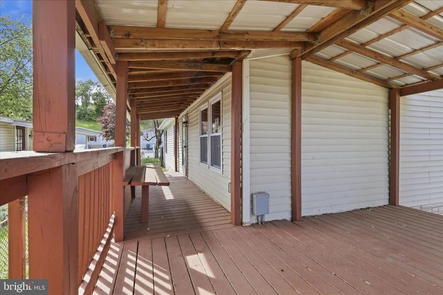 12021 HEATHER DR, Hagerstown, MD 21740