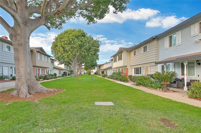 19937 Sheffield, Huntington Beach, CA 92646