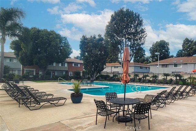 19937 Sheffield, Huntington Beach, CA 92646