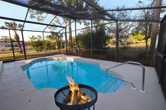 5667 CREEKWOOD DRIVE, Sarasota, FL 34233
